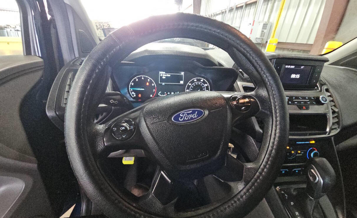 Used 2019 Ford Transit Connect XL image 13