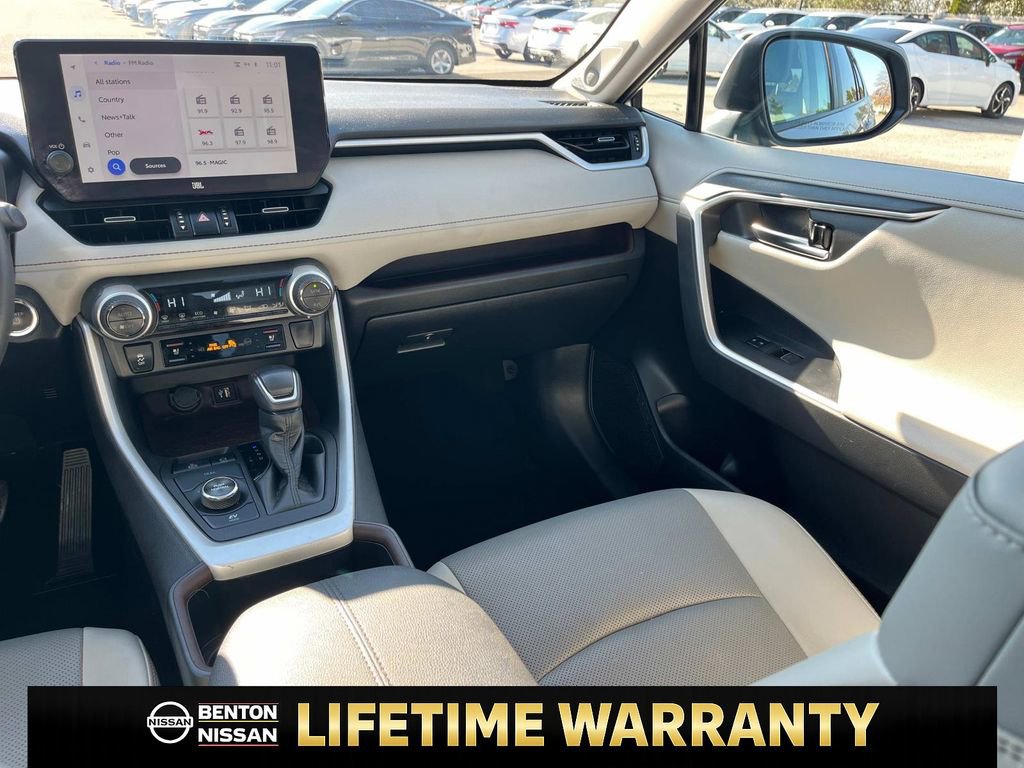 Used 2023 Toyota RAV4 Limited image 23