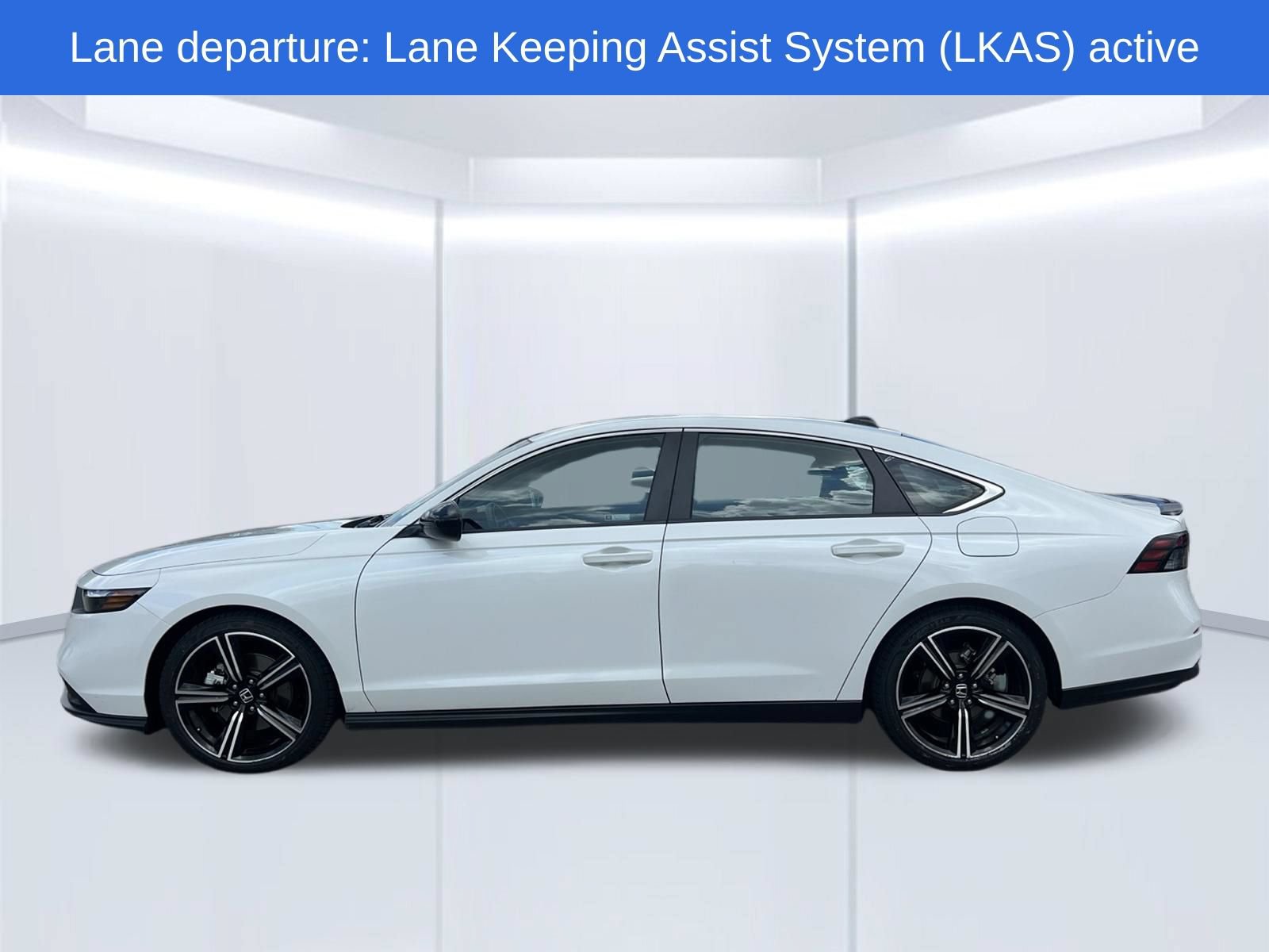 Used 2024 Honda Accord Sport image 9