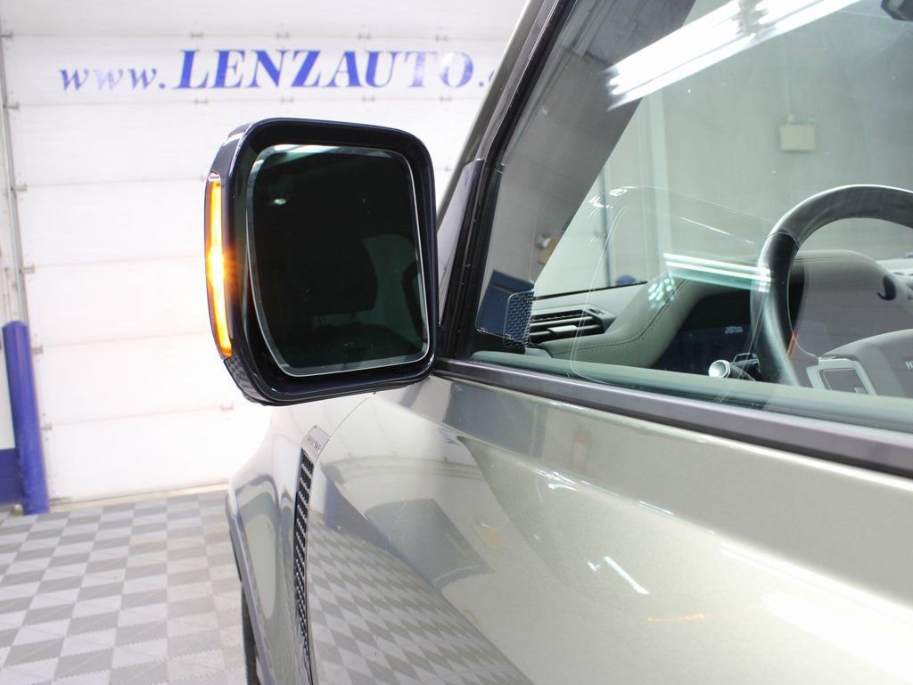 Used 2020 Land Rover Defender 110 S image 68