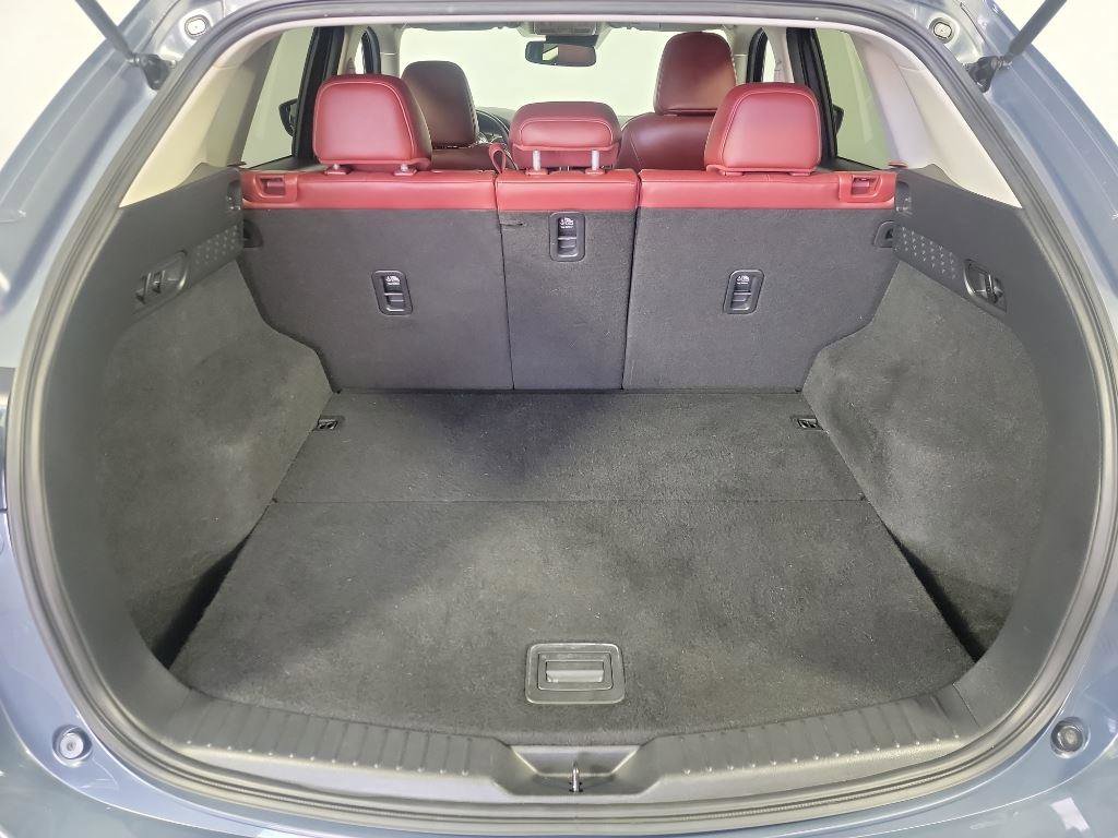 Used 2022 MAZDA CX-5 Carbon Edition image 9