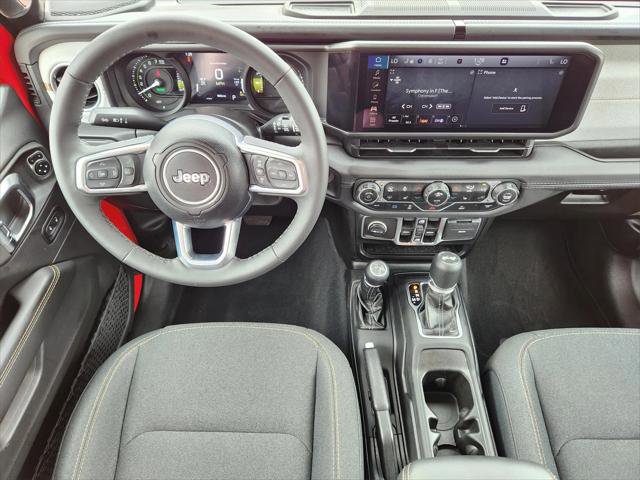 Certified 2025 Jeep Wrangler Sahara image 35