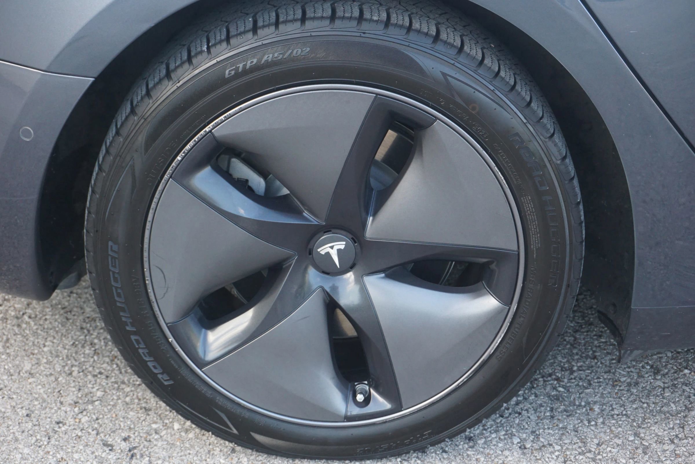 Used 2018 Tesla Model 3 Long Range image 12
