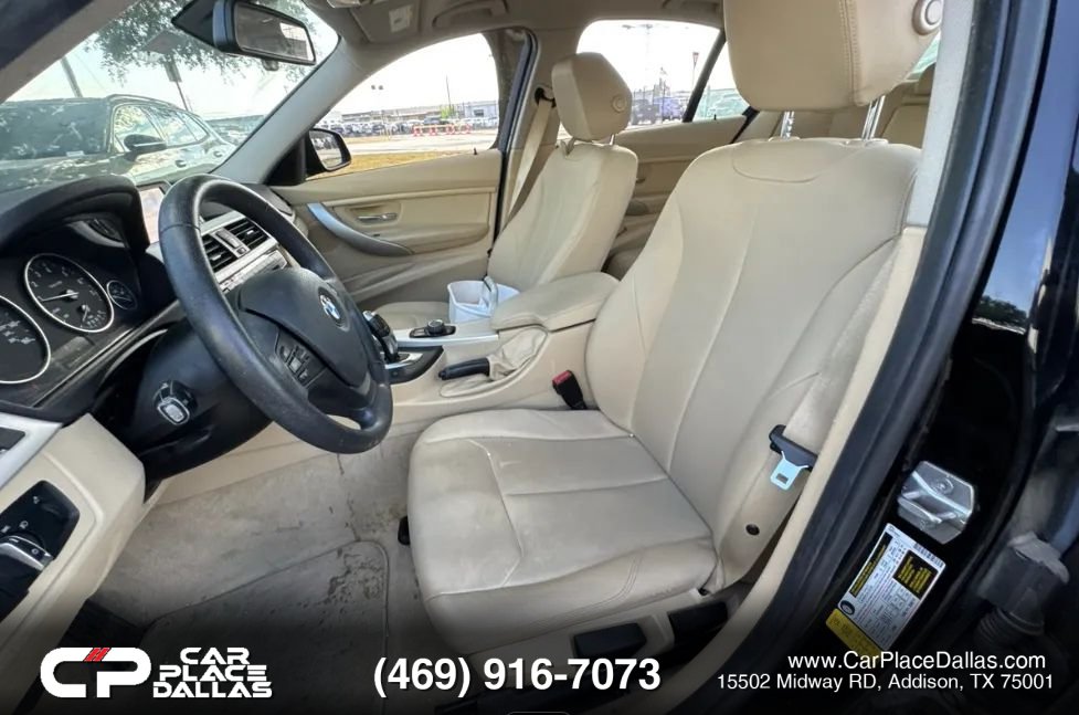 Used 2016 BMW 320i Sedan RWD image 9