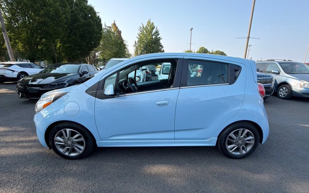Used 2016 Chevrolet Spark LT FWD image 5