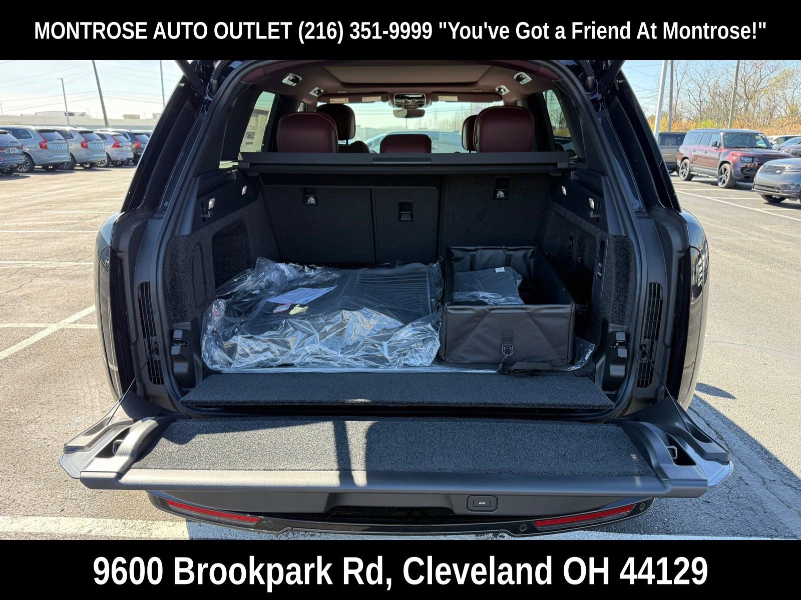 New 2026 Land Rover Range Rover SE image 46