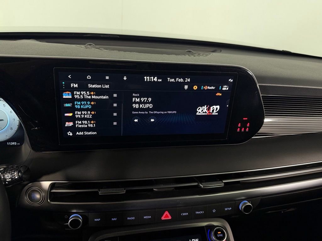 Used 2024 Hyundai Palisade Calligraphy image 18