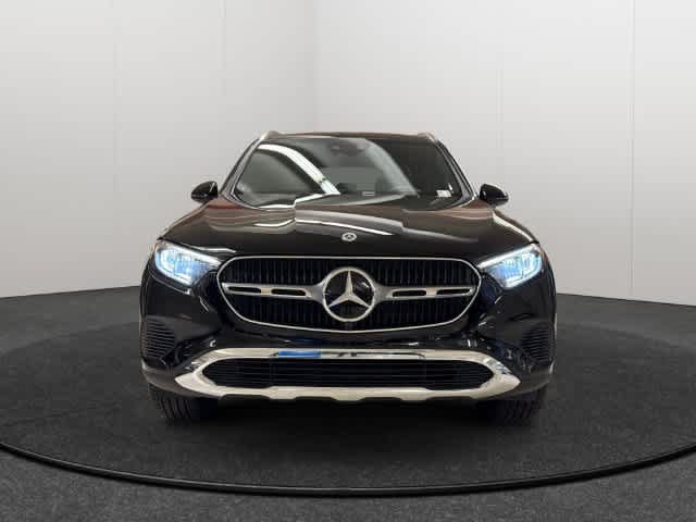 Certified 2026 Mercedes-Benz GLC 300 4MATIC image 2
