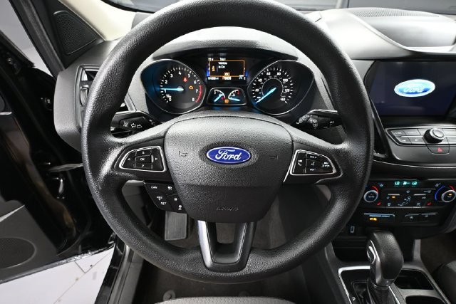 Used 2019 Ford Escape SE FWD image 19