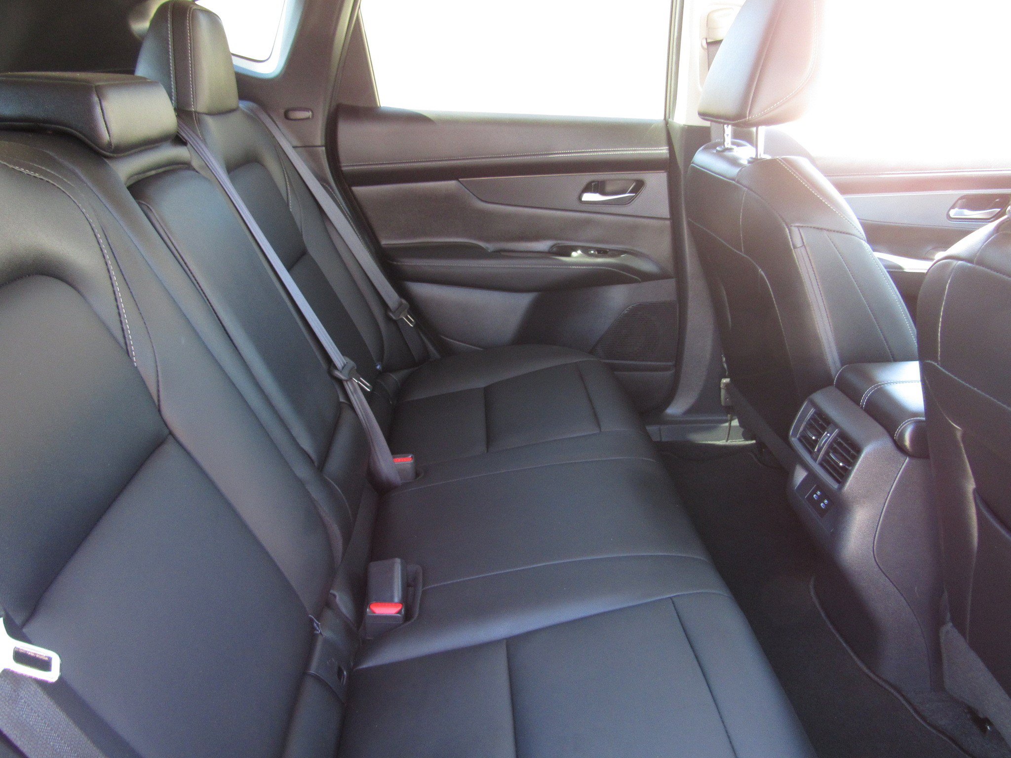 Used 2025 Nissan Murano SL AWD/4WD image 12
