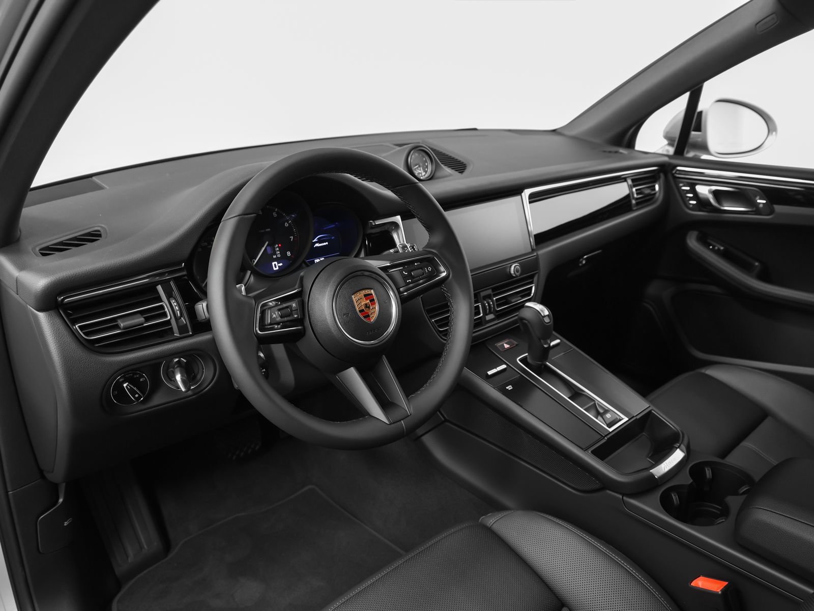 New 2026 Porsche Macan AWD/4WD image 4