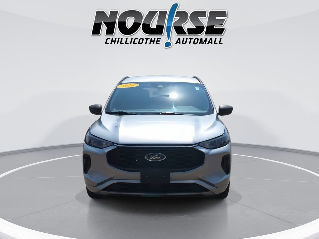 Used 2024 Ford Escape ST-Line FWD image 3