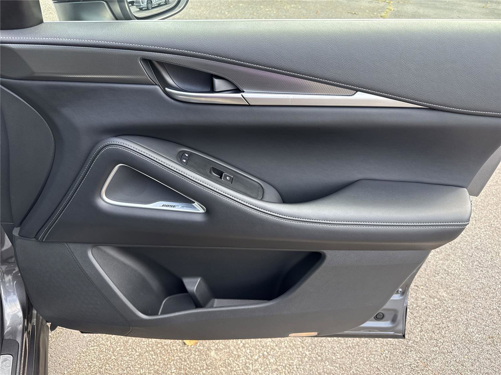 Used 2025 INFINITI QX60 Luxe w/ Vision Package image 23