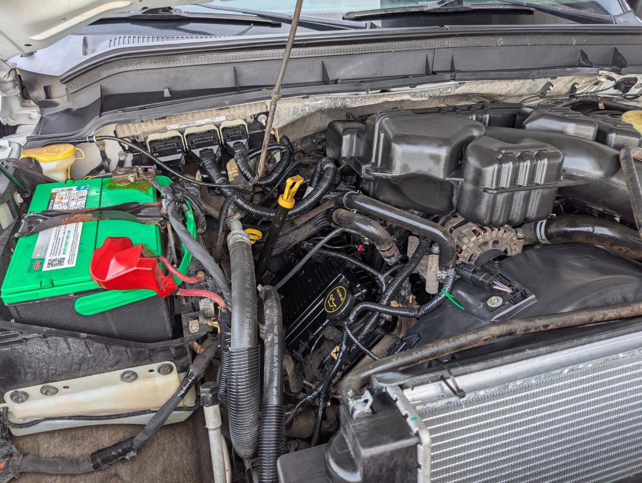 Used 2015 Ford F250 XLT w/ Camper Package image 22