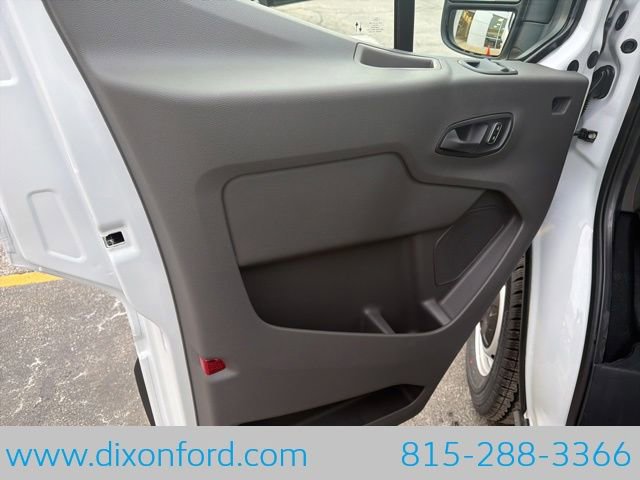 New 2026 Ford Transit 250 148 Medium Roof RWD image 18