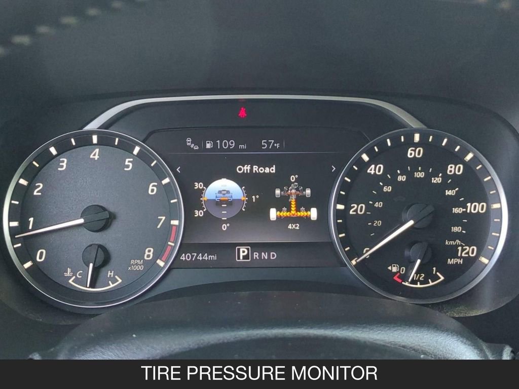 Certified 2022 Nissan Frontier SV image 19