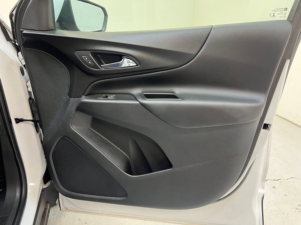 Used 2022 Chevrolet Equinox LT AWD/4WD image 32