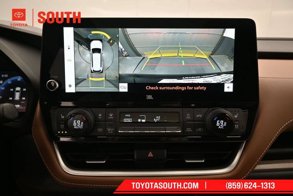 Certified 2025 Toyota Grand Highlander AWD image 18