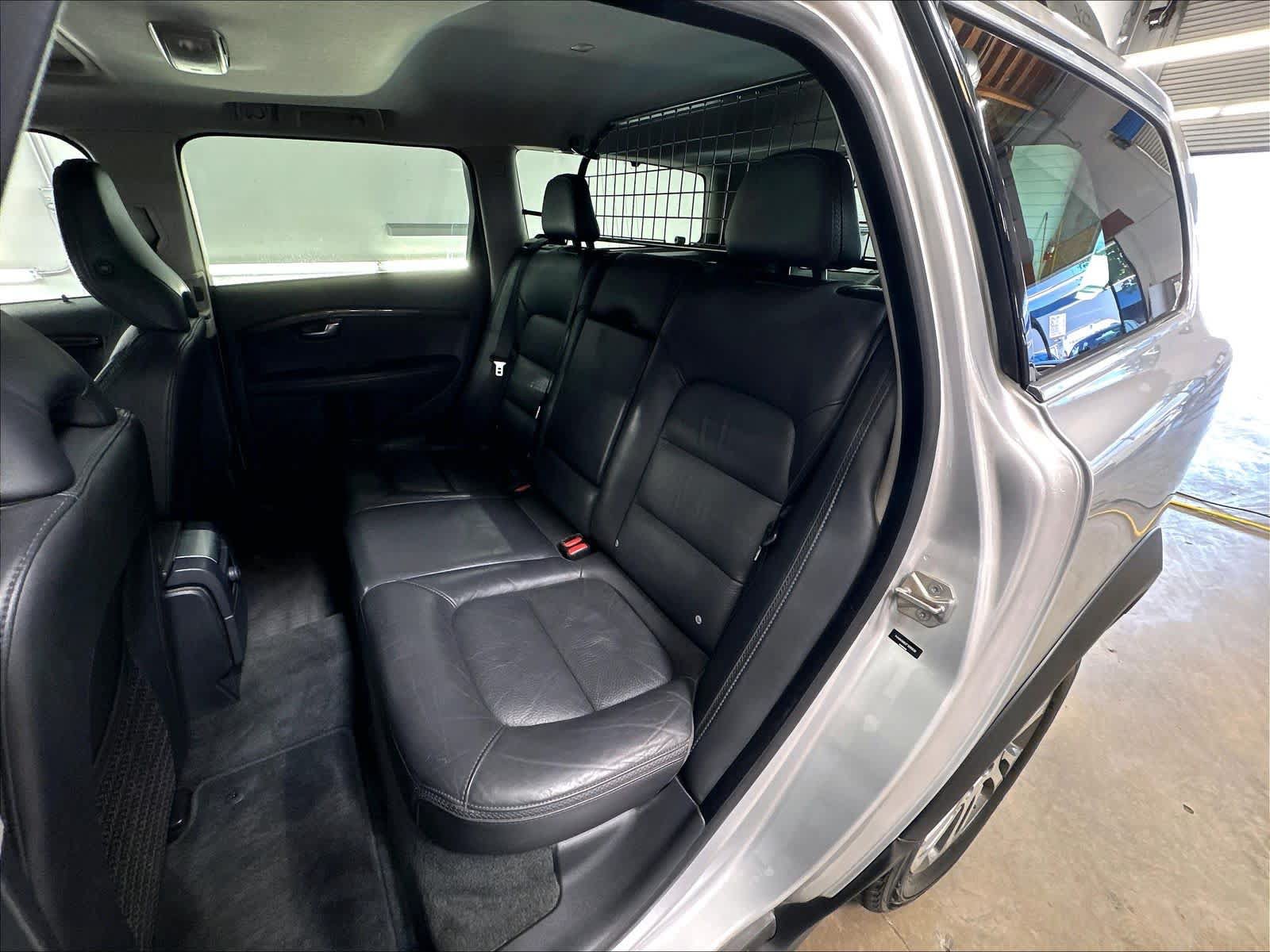 Used 2015 Volvo XC70 3.2 Premier AWD/4WD image 26