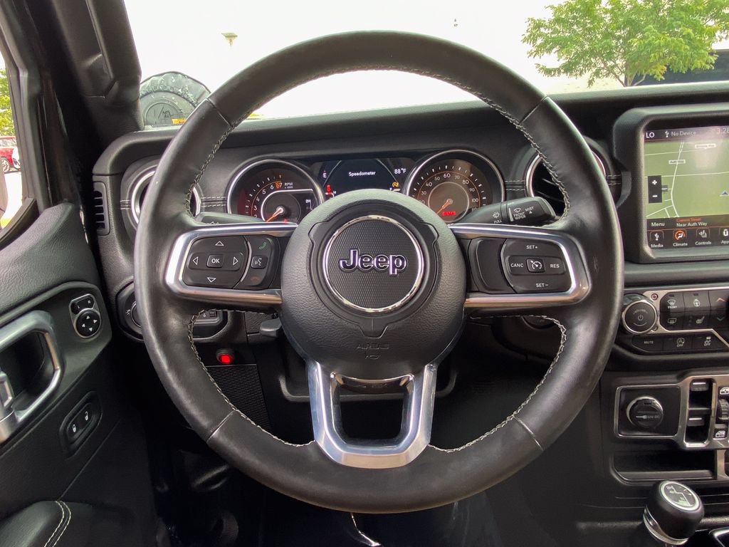 Used 2020 Jeep Wrangler Unlimited Sahara AWD/4WD image 23