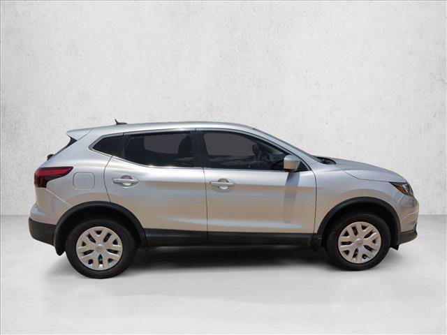 Used 2019 Nissan Rogue Sport S FWD image 4