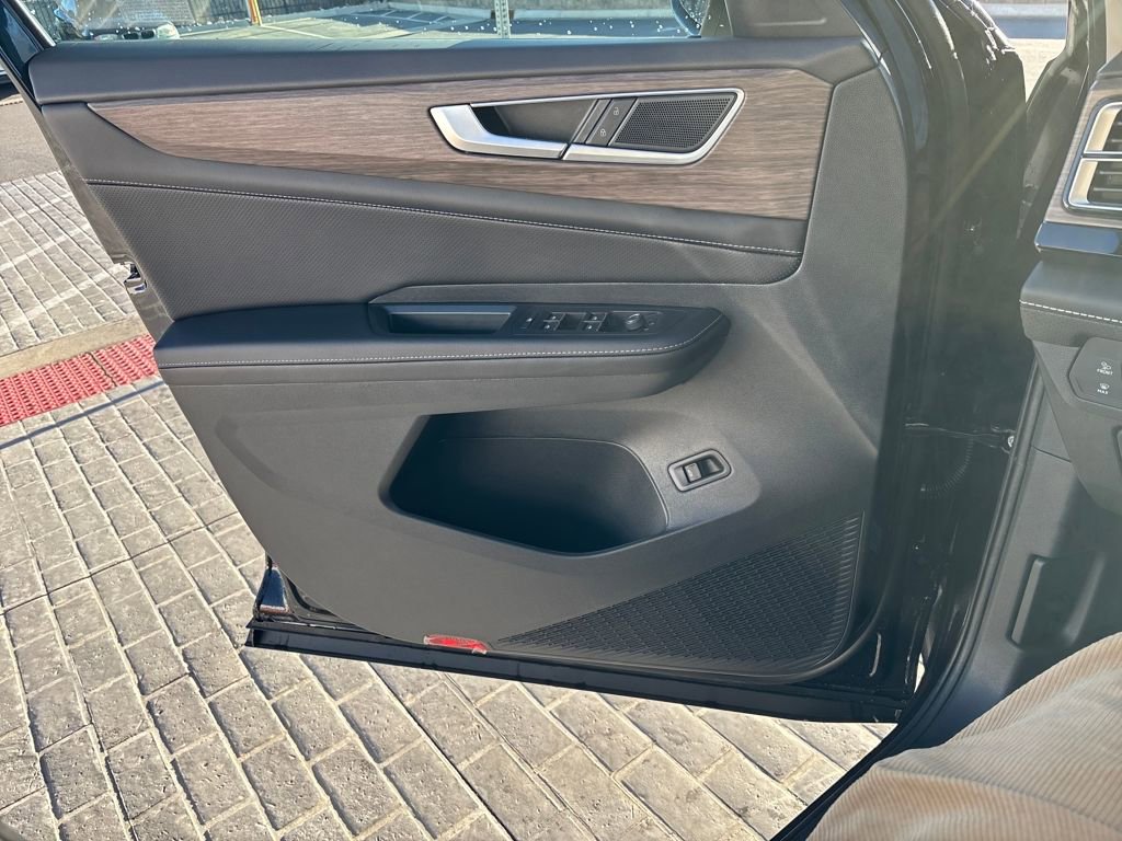 New 2026 Volkswagen Atlas SEL image 11