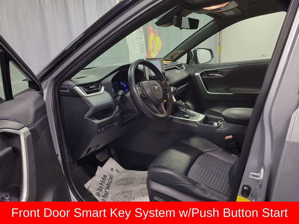 Used 2020 Toyota RAV4 XSE image 12