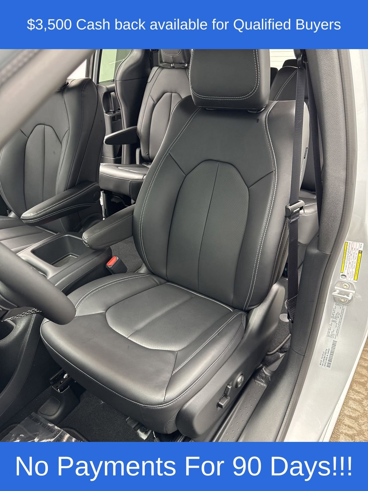 New 2026 Chrysler Pacifica Select image 10