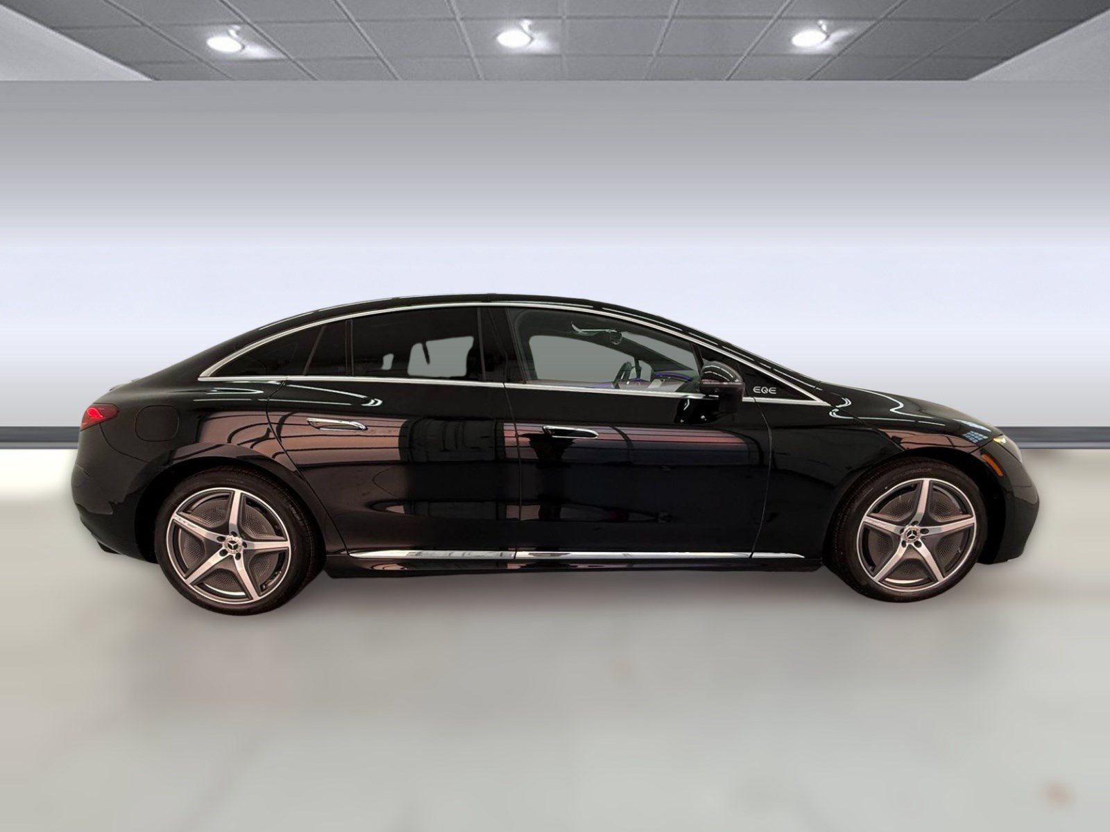 Used 2024 Mercedes-Benz EQE 350+ Sedan image 7