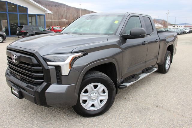 Used 2025 Toyota Tundra SR w/ SR Tow Package image 3