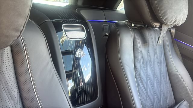 Certified 2024 Mercedes-Benz Maybach GLS 600 4MATIC image 26