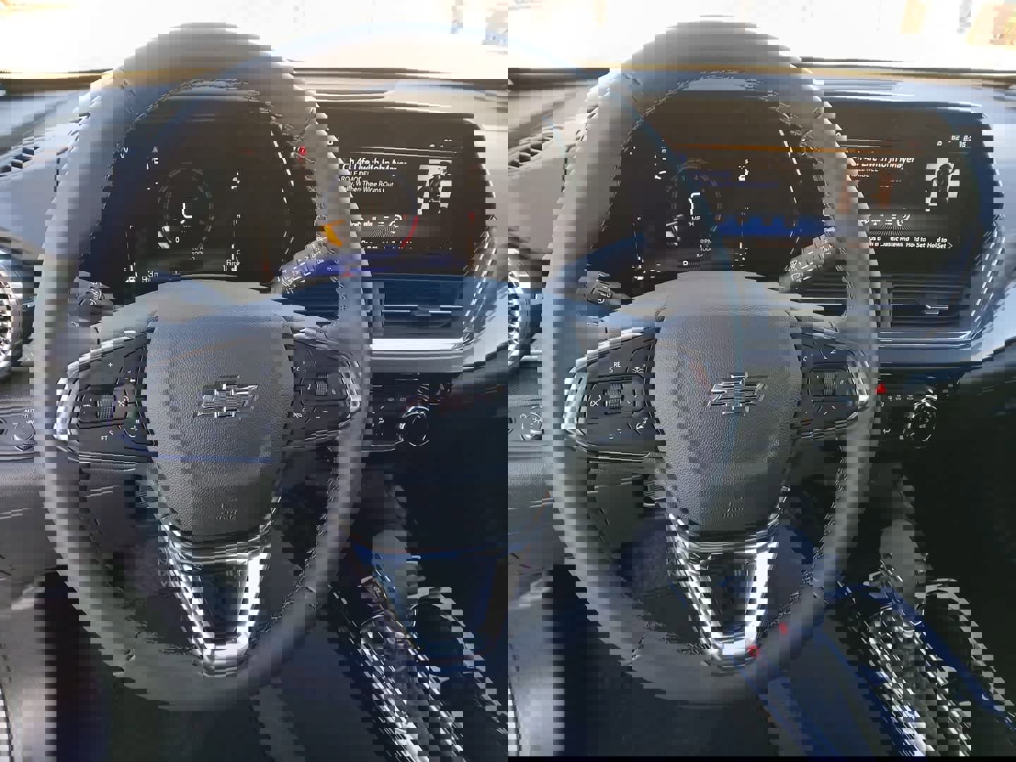 New 2026 Chevrolet Trax ACTIV w/ Sunroof Package image 24