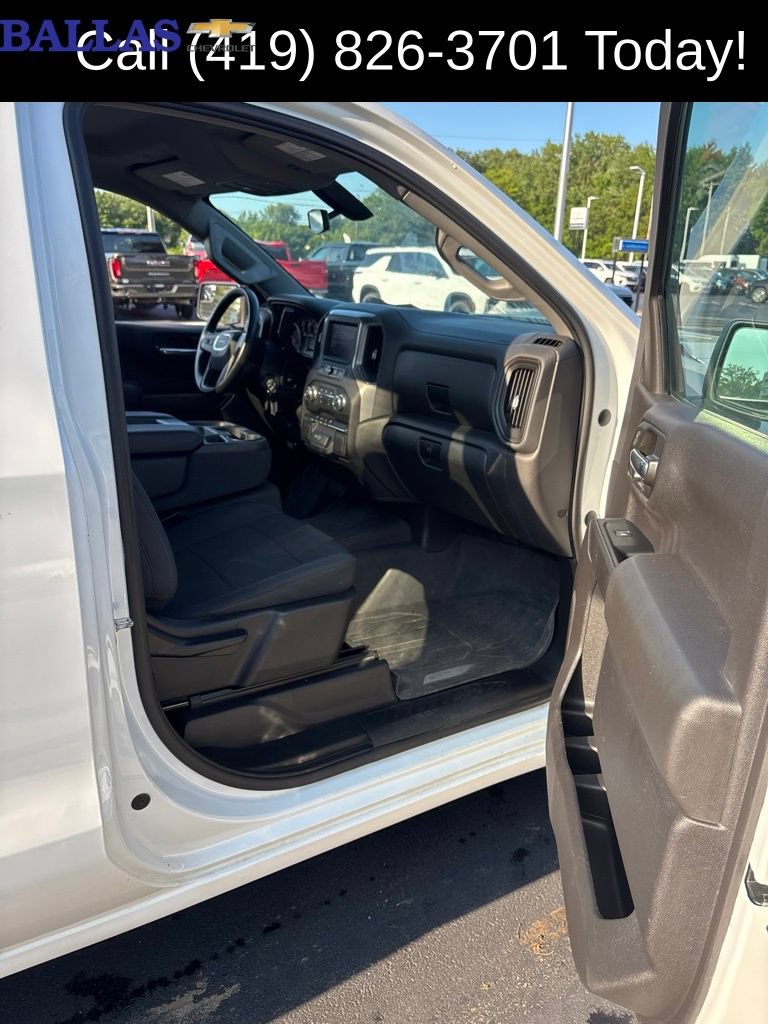 Used 2022 GMC Sierra 1500 Pro w/ Sierra Value Package AWD/4WD image 8