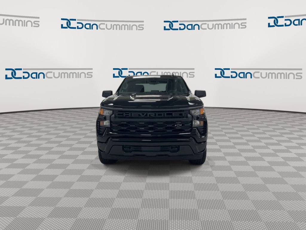 Used 2024 Chevrolet Silverado 1500 Custom w/ Turbomax Blackout Package AWD/4WD image 3