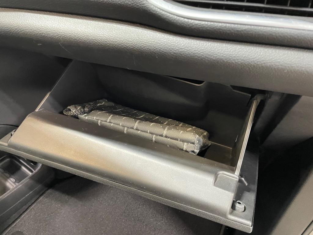 Used 2019 Chrysler Pacifica Limited w/ Advanced Safetytec Group image 31