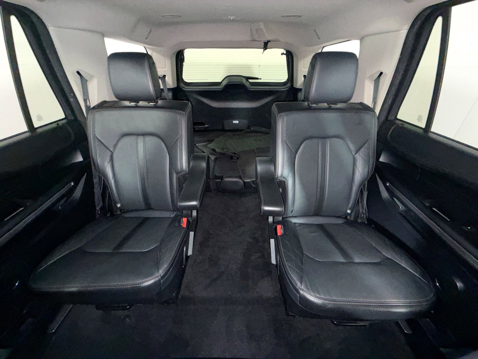 Used 2020 Ford Expedition Platinum AWD/4WD image 25
