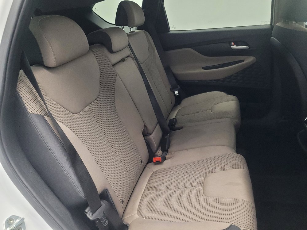 Used 2020 Hyundai Santa Fe SE image 19