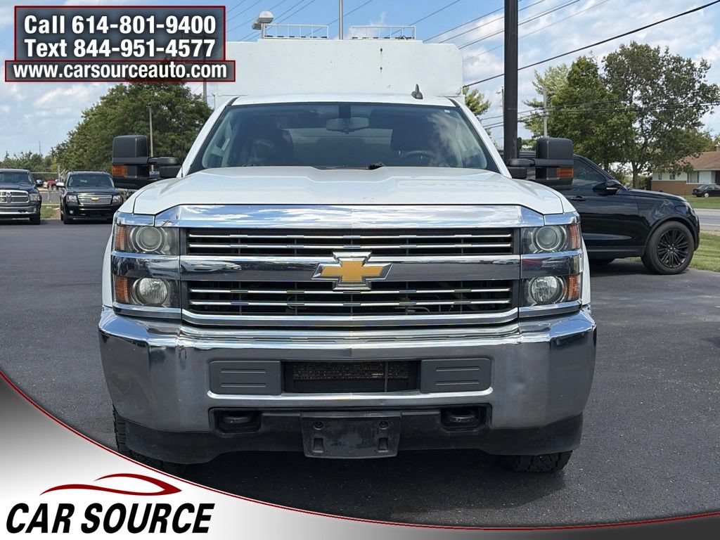 Used 2017 Chevrolet Silverado 2500 LT AWD/4WD image 2