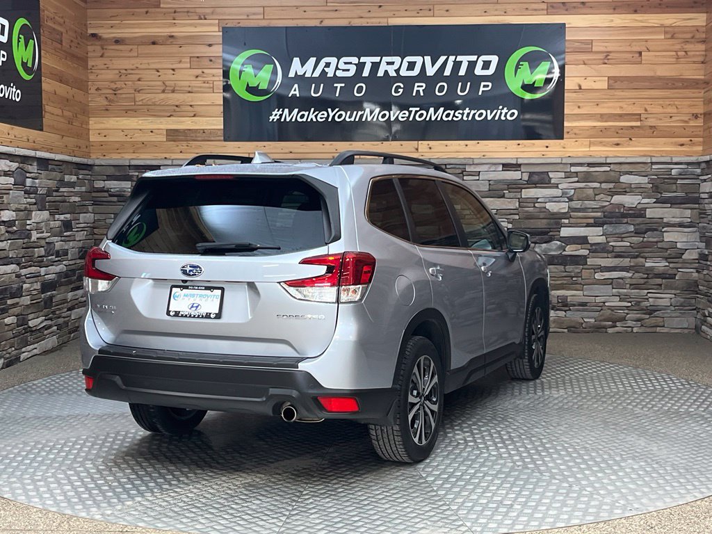 Used 2019 Subaru Forester Limited AWD/4WD image 10
