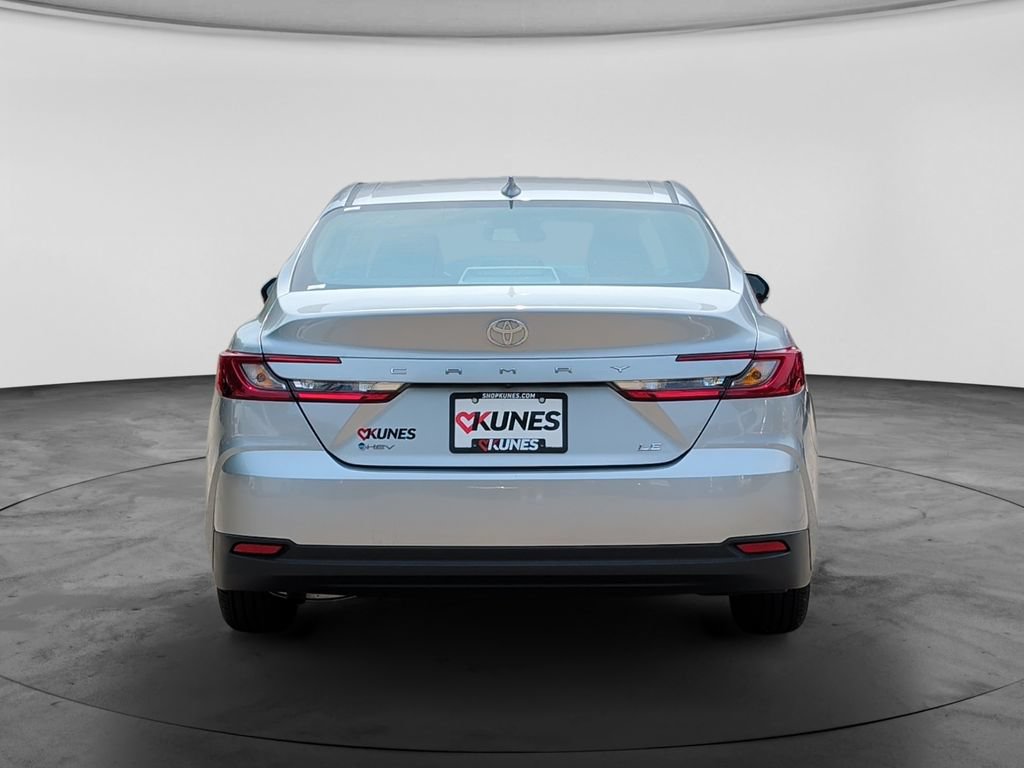 Used 2026 Toyota Camry LE FWD image 6