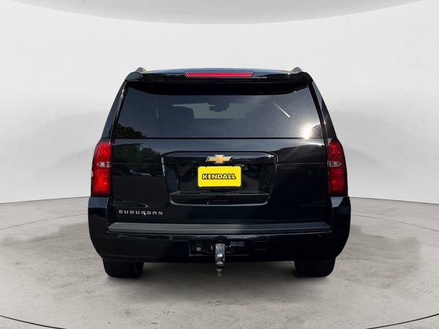 Used 2019 Chevrolet Suburban LT AWD/4WD image 4