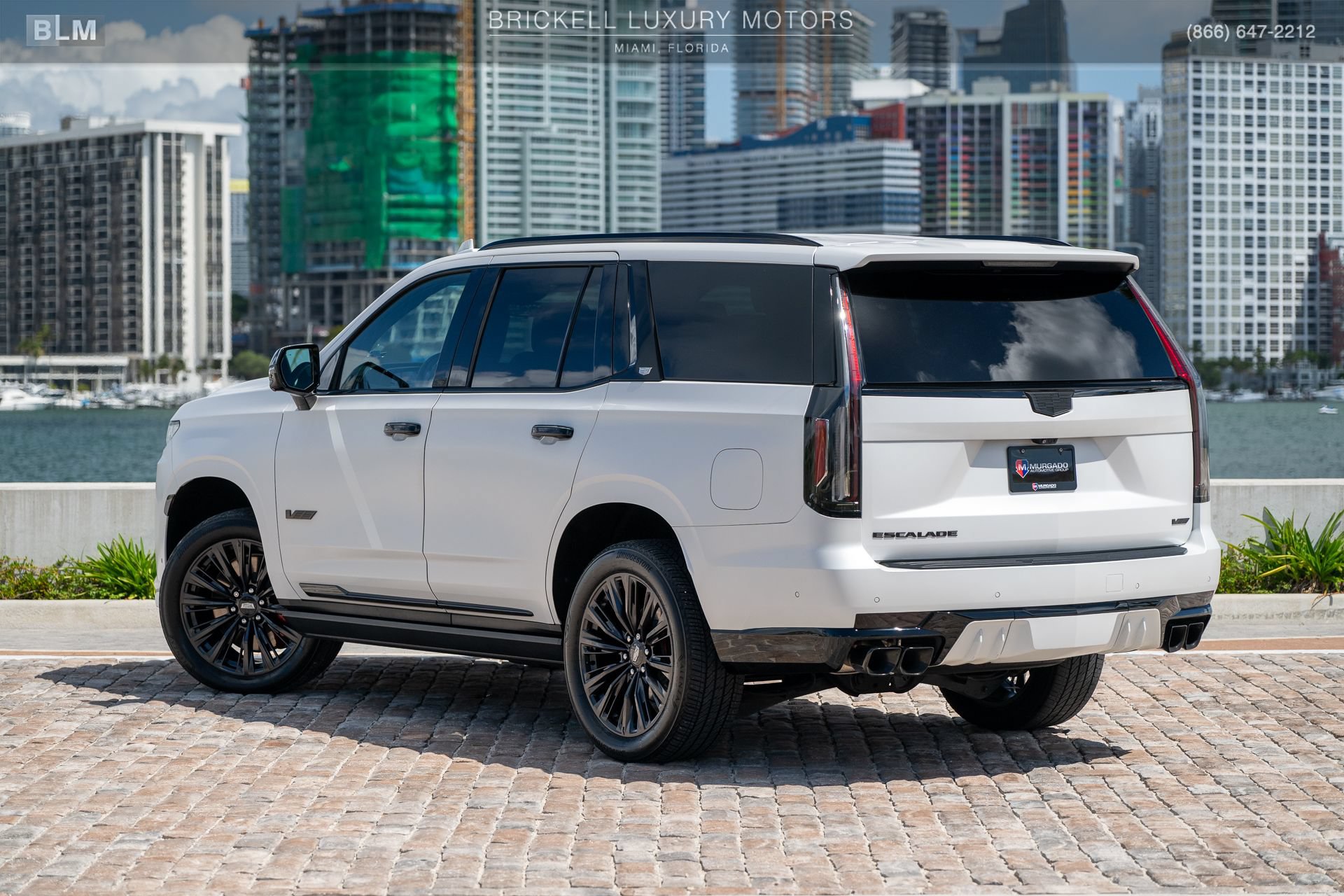 Used 2023 Cadillac Escalade V AWD/4WD image 15