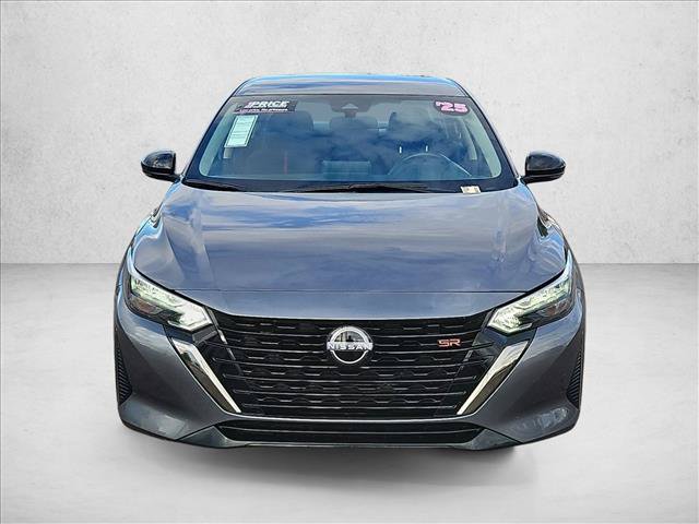 Used 2025 Nissan Sentra SR FWD image 2