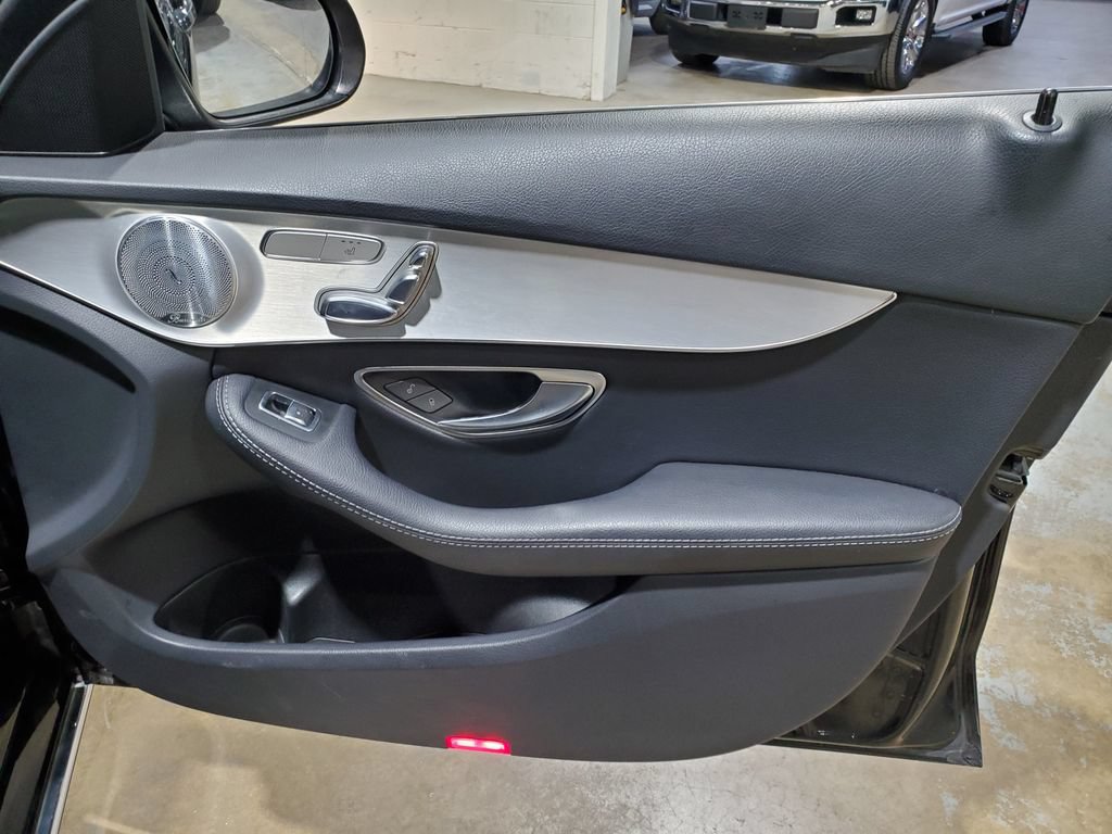 Used 2018 Mercedes-Benz C 300 Sedan image 16