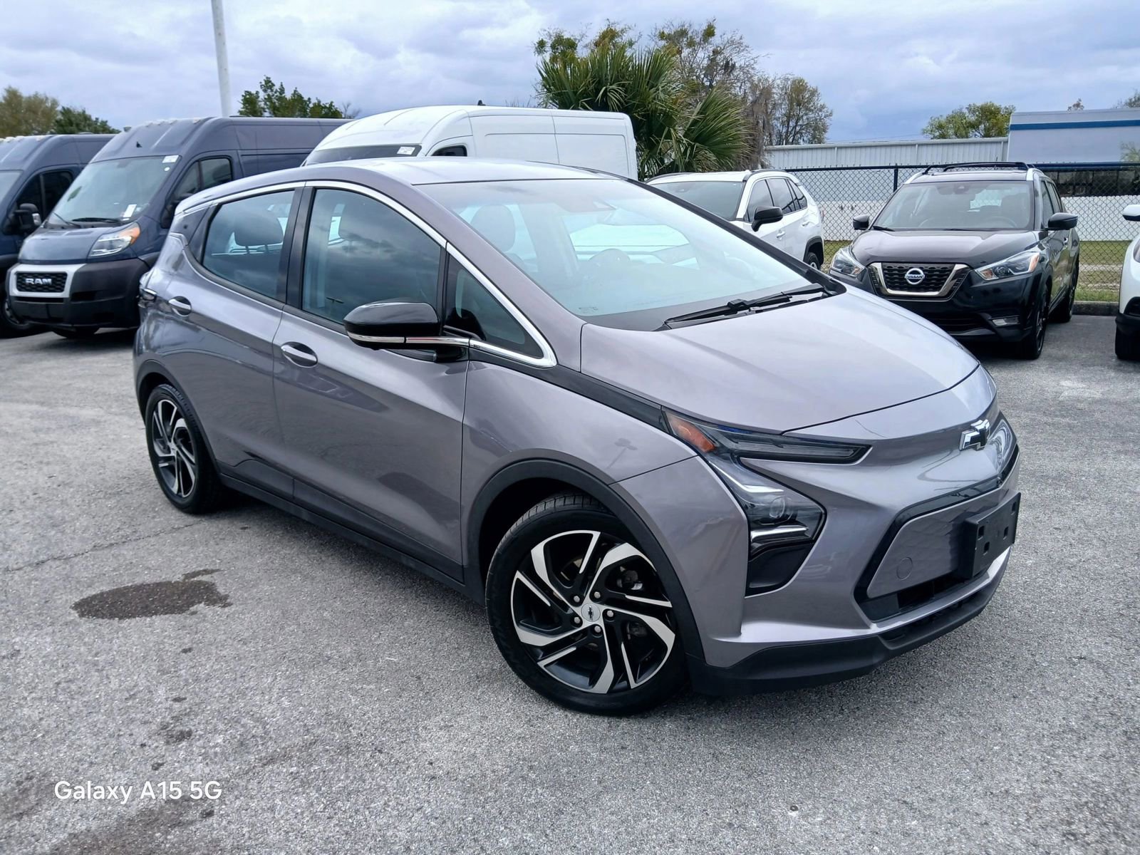 Used 2023 Chevrolet Bolt LT image 1