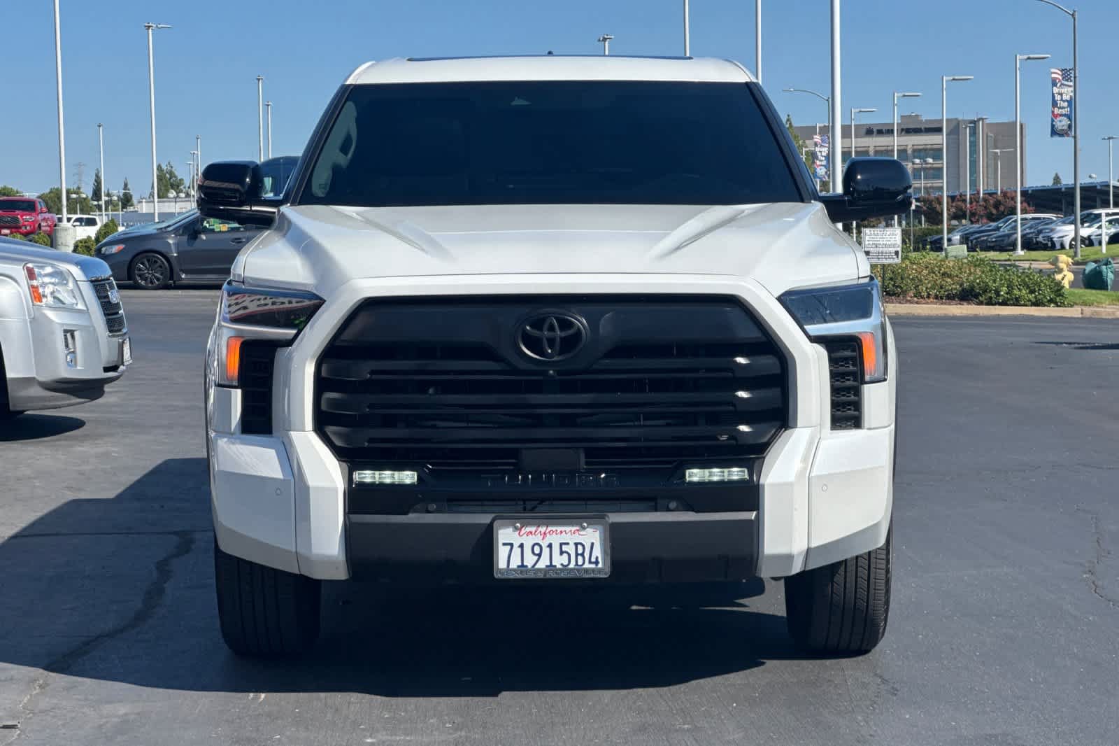 Used 2024 Toyota Tundra Limited AWD/4WD image 10