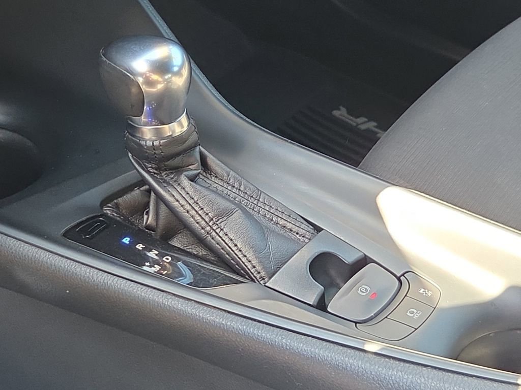 Used 2018 Toyota C-HR XLE image 13