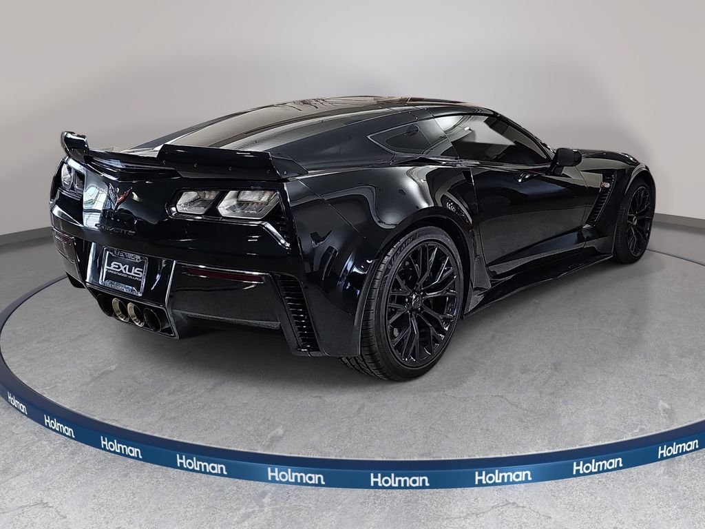 Used 2017 Chevrolet Corvette Z06 RWD image 6