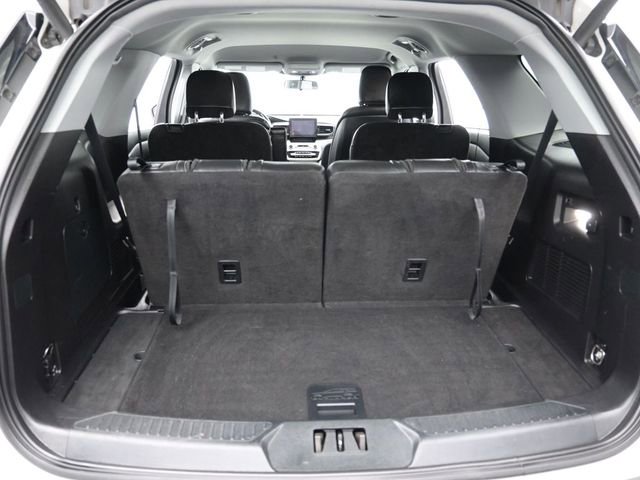 Certified 2020 Ford Explorer XLT w/ Equipment Group 202A image 28