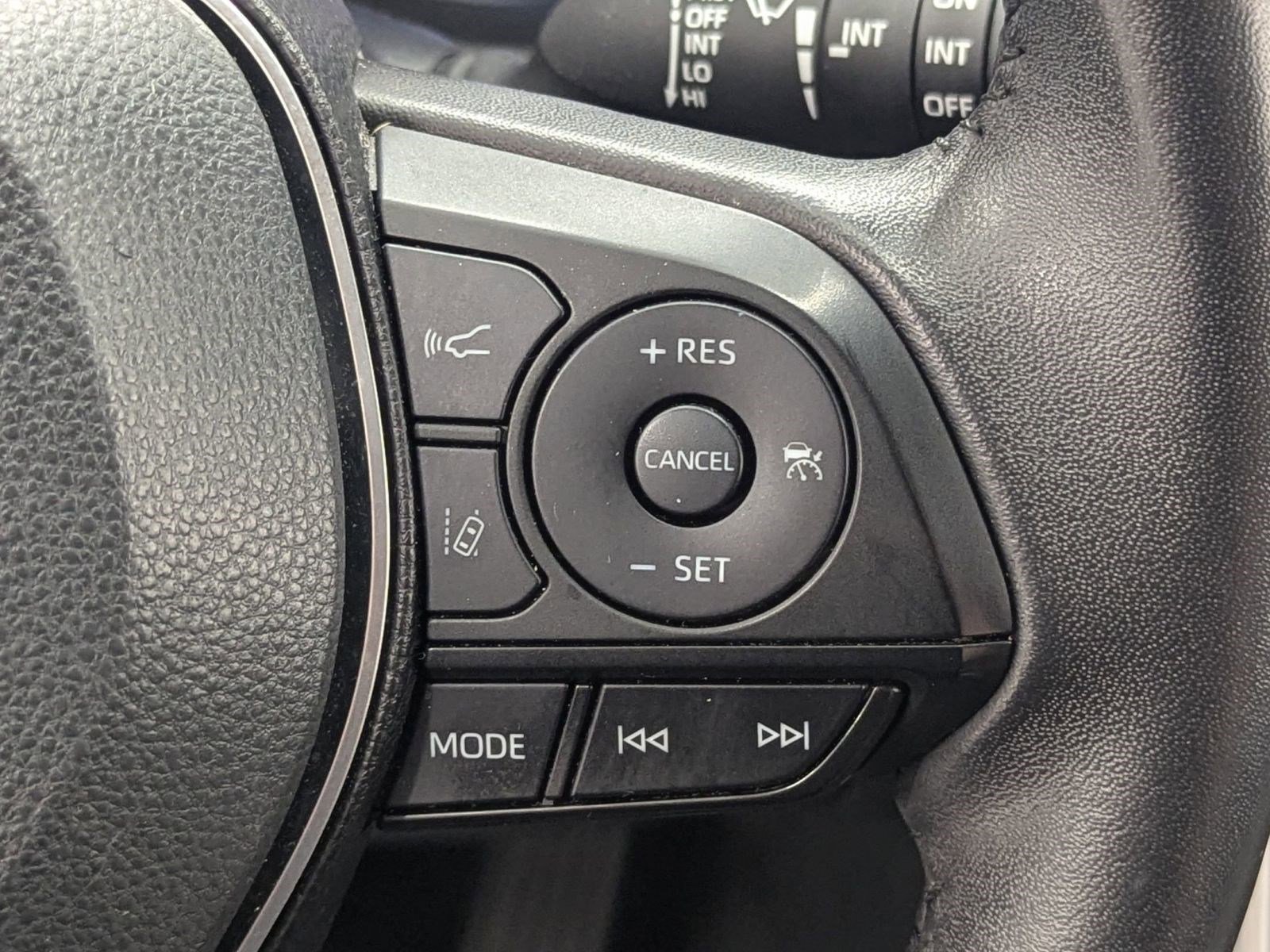 Used 2024 Toyota RAV4 Adventure image 22